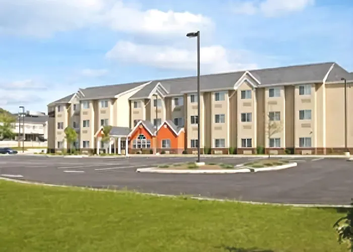 Microtel Inn & Suites